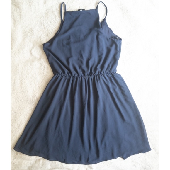 Navy Ruffled Dress - Picture 4 of 4
